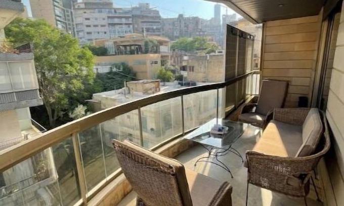 Beirut Apartment | 24/7 AC/ELECTRICITY/WIFI SOLAR ENERGY ACHRAFIEH