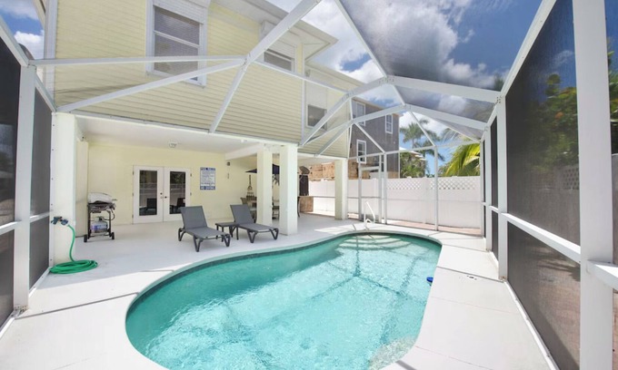 Fort Myers Beach House | 241 Miramar Waves: 3BR w/Heated Pool