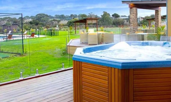 Cowes Villa | 241 - Modern Exclusive Resort Villa w Pool Spa & Gym