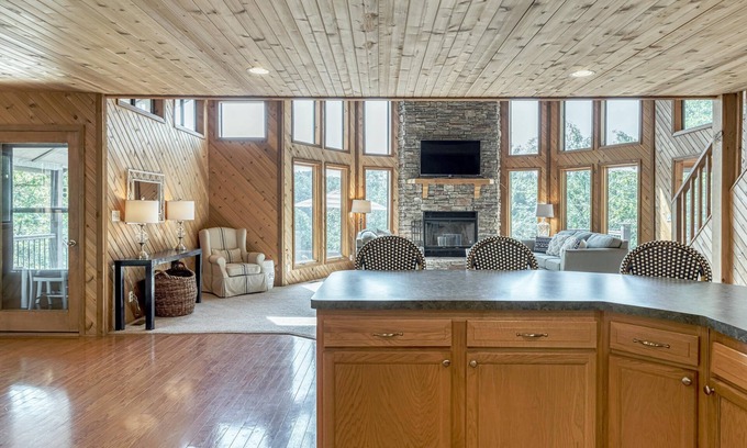 Innsbrook Ski Chalet | 2600 Linden View Drive By Sarah Bernard Vacation Rentals