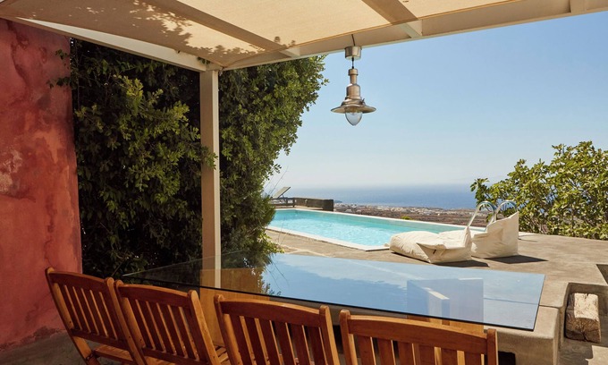 Oia Villa | 270 Oia's View House I, Private Swimming Pool, outdoor Hot Tub, Sunset View