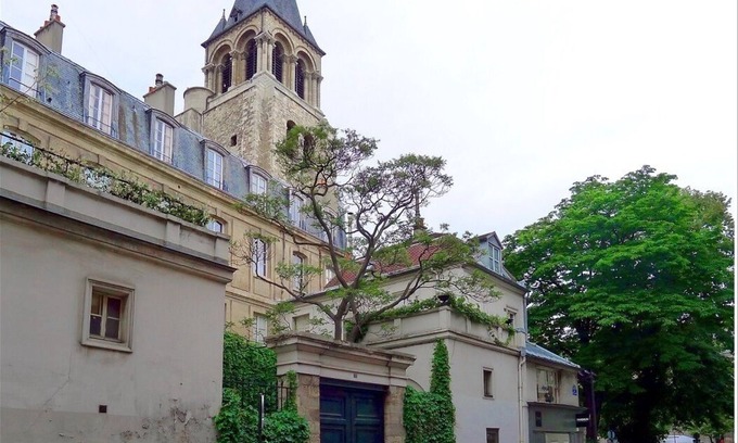 6th Arrondissement Apartment | 270 SQM-A SEAMLESS BLEND OF HISTORICAL CHARM & MODERN ELEGANCE – RUE DE L'ABBAYE