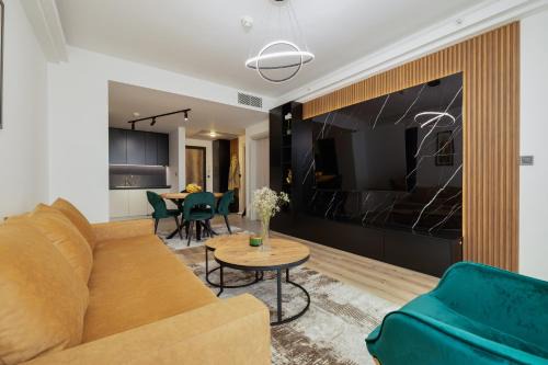 Skopje Region Apartment | 29th Floor - Skyline Serenity & Spa - Exclusive Suite