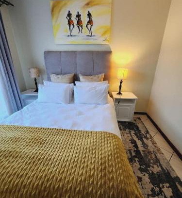 Die Hoewes Apartment | 2b - 74 No load shedding - 2 bed home