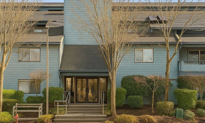 Mercer Island Hotel | 2B2B Mercer Island