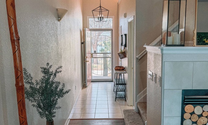 Gateway House | 2BD 2.5BR Private Gated Lakefront Denver Property near Airport and Downtown