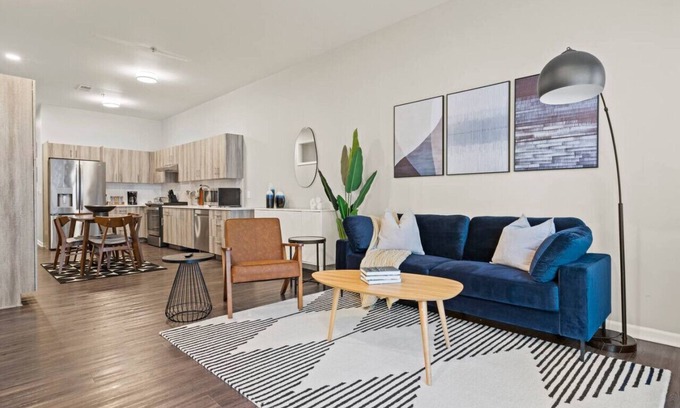 Hanover Place Apartment | 2Bd/2Ba w/Gym+Uptown Theater