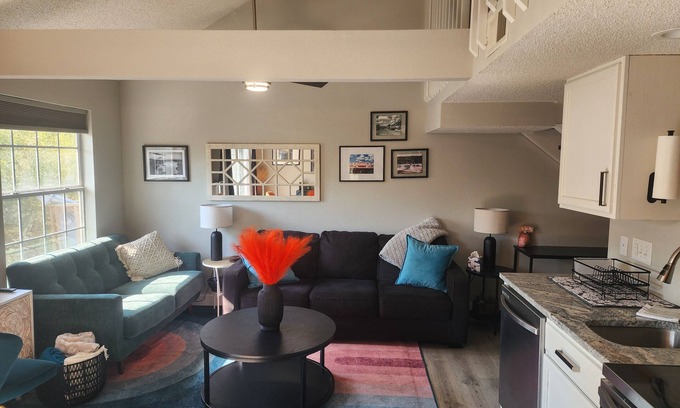 Table Rock Condo | 2BR Cozy Condo ~ Centrally Located ~ FREE TICKETS INCLUDED! (FC 5-7)