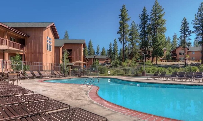 Elk Point Condo | 2br Deluxe Condo Skiing, Fishing, Golf, & more!