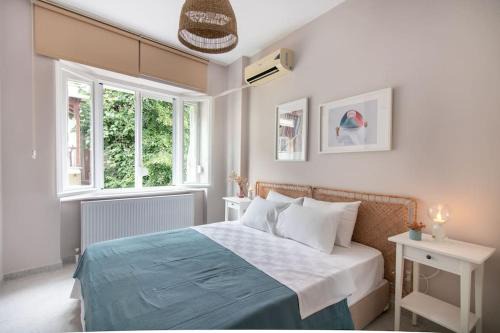 Adalar Apartment | 2BR House W Island Charm