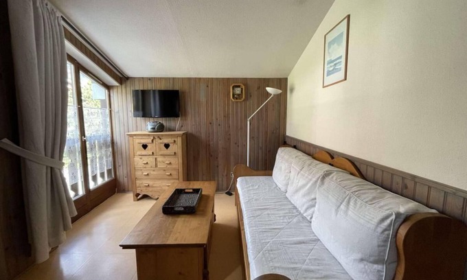 Praz-sur-Arly Apartment | 2nd floor, tv, ski locker, 31m², Praz sur Arly