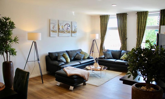 Neuburg an der Kammel Apartment | 3,5 Zimmer Wohnung nahe Legoland
