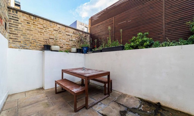 Westbourne Apartment | 3 Bed Apartment in Maida Vale