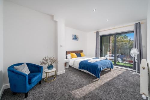 Canning Town Apartment | 3 bed home by Canning Town station