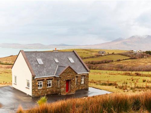 Tullycross House | 3 Bed in Connemara oc-ii16516