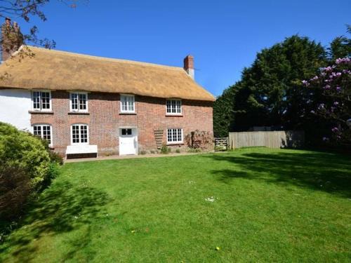 Talaton House | 3 Bed in Sidmouth HARRI