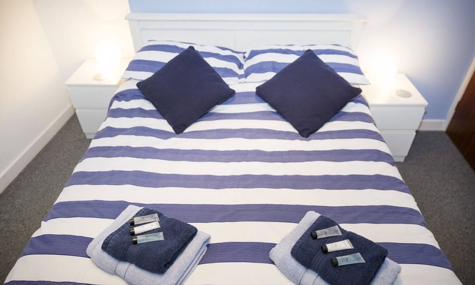 Anstruther House | 3- Bed - Sleeps 6 - Dogs Welcome & Free Parking