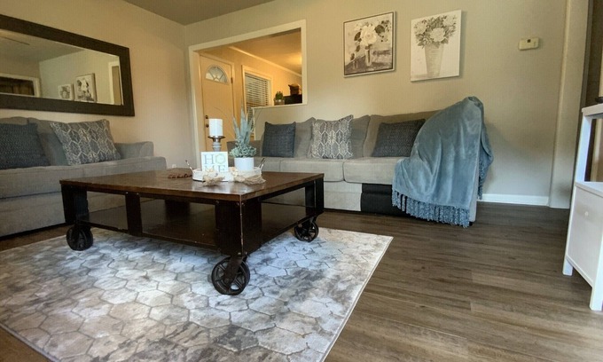 Durant House | 3 bedroom, 2 bath home in the Heart of Durant