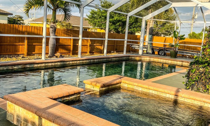 Mariner House | 3 bedroom/2 bath/pool/spanLocated in NE Cape Coral