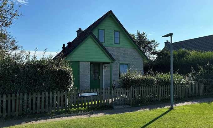 Julianadorp aan zee Cottage | 3 bedroom accommodation in Julianadorp aan Zee