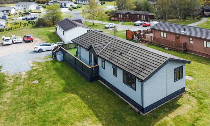 Woodham Walter Ski Chalet | 3 bedroom accommodation in Woodham Walter, Maldon