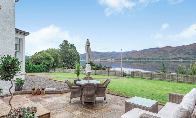 Strathcarron Cottage | 3 bedroom accommodation in Strathcarron