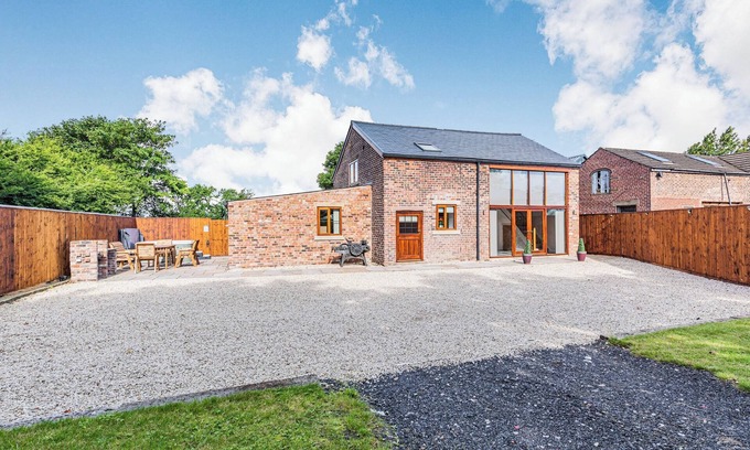 Westhead Cottage | 3 bedroom accommodation in Lathom, Ormskirk near Southport