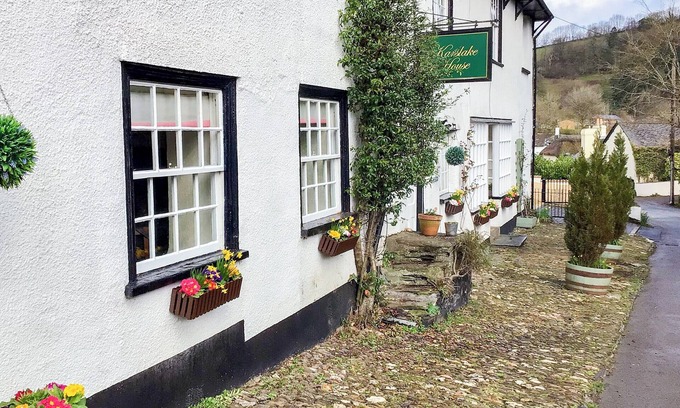 Winsford Cottage | 3 bedroom accommodation in Winsford, near Dulverton