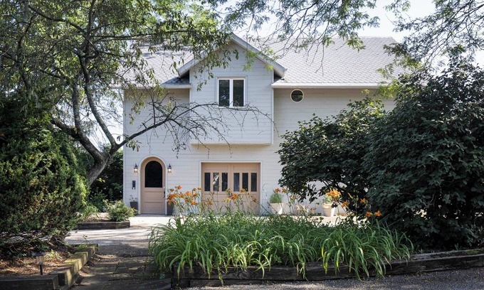 Granville Apartment | 3-bedroom apartment in charming Granville less than 1 mile from Denison