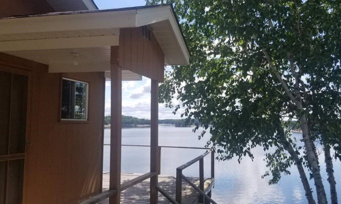 Northern Ontario House | 3 Bedroom Cottage with an Amazing View