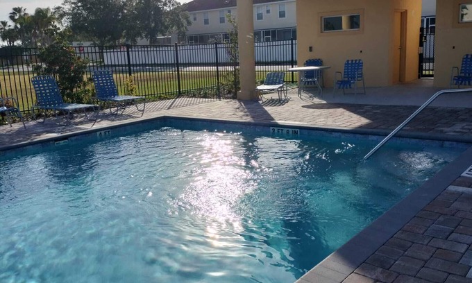 Cumbrian Lakes House | 3-bedroom Disney Townhome Retreat