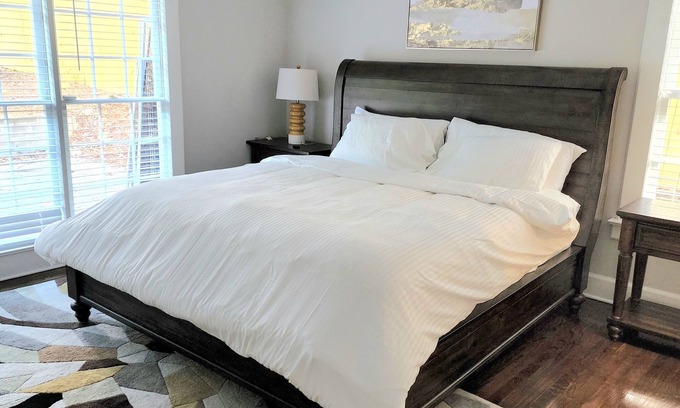 Garden Hills House | 3 Bedroom ensuite Buckhead home with pool table