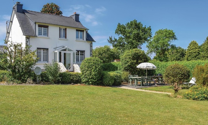 Plouaret House | 3 bedroom gorgeous home in Plouaret