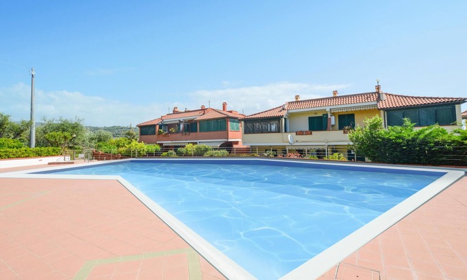 Pantai House | 3 bedroom gorgeous home in Pantai