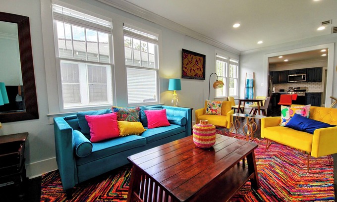 Roseland Terrace Historic District House | 3-bedroom in Mid City, walking distance to LSU lakes, Garden District