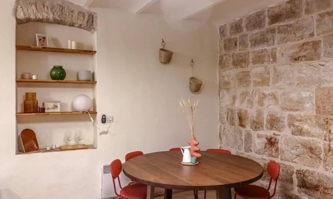 Mamilla House | 3-bedroom Oasis in Jerusalem with Outdoor Space