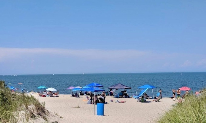 Milton House | 3 bedroom ranch in enjoyable Lewes 20 minutes to beach & historic district.