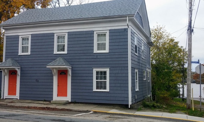 Shelburne Apartment | 3 Bedroom Steps to Scenic Waterfront