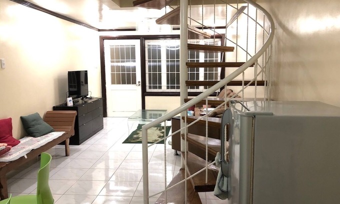 Tagaytay House | 3-BR Towhnouse in Tagaytay