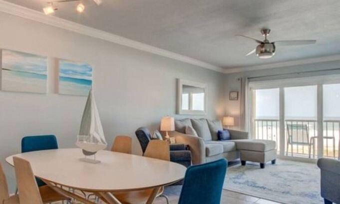 Bay Esplanade Condo | #3-HOLIDAY SALE! BOOK NOW! 2 BR- On the Sand!