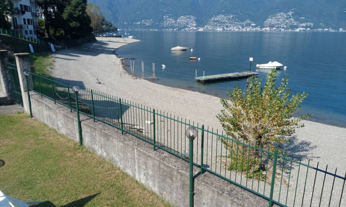 Zenna Apartment | 3 bedroom apartment in small residence on the beach