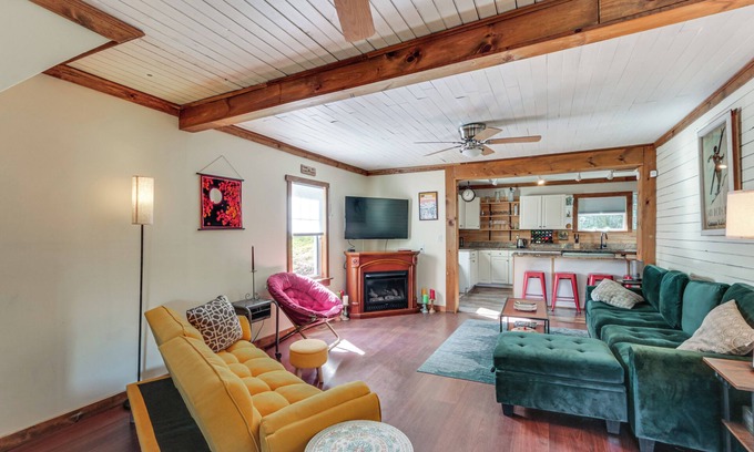 Thomas House | 3 Mi to Blackwater Falls: Peaceful Retreat w/Deck