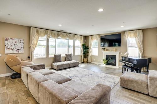 Southwest Anaheim House | 3 Mi to Disneyland Home with Hot Tub and Game Room