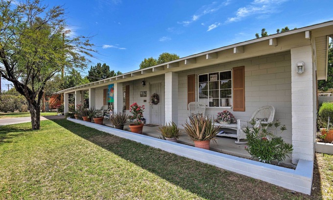 Encanto House | < 3 Mi to Dtwn Phoenix: Home w/Yard
