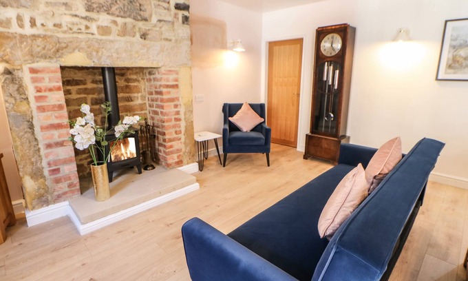 Staindrop Cottage | 3 MILL WYND, pet friendly, character holiday cottage in Staindrop