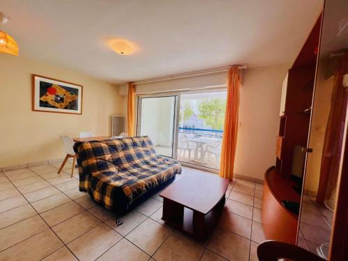 Quiberon Apartment | 3 pièces à Quiberon - 48m², balcon, plage à 20m, parking, animaux acceptés - FR-1-478-65