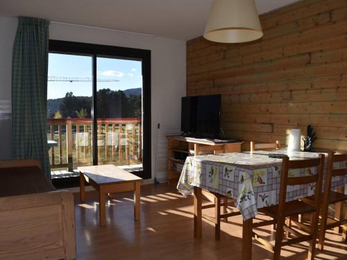 Font-Romeu-Odeillo-Via Apartment | 3 Pièces Cabine avec Balcon et Parking à Font-Romeu - FR-1-580-57
