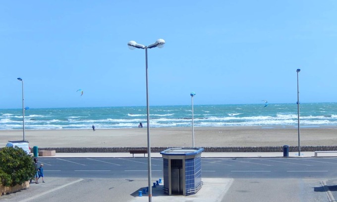 Port-la-Nouvelle Apartment | 3-room apt. for 6 with parking, 300m from shops