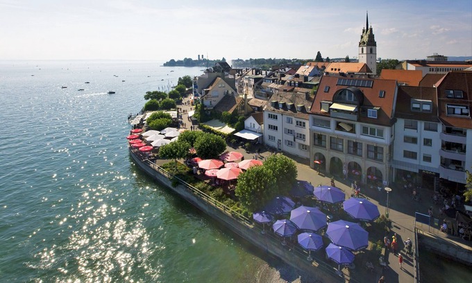 Bitzenhofen Apartment | 3-room country house apartment "Lindau"