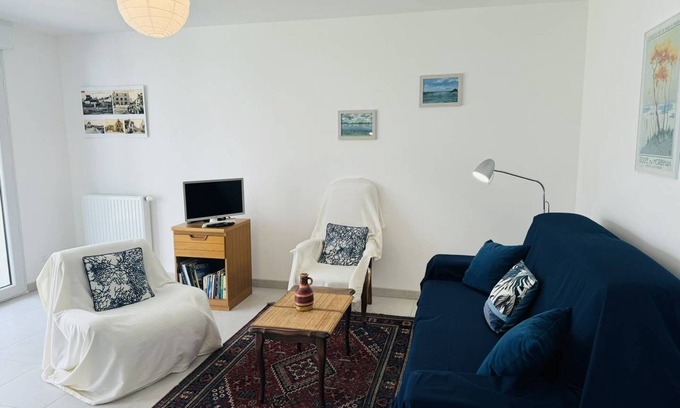 Saint-Pierre-Quiberon Apartment | 3-room town center, enclosed garden, 150m from the beach